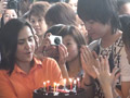 บีม ทำบุญวันเกิด 29 ปีที่บ้านครูน้อย