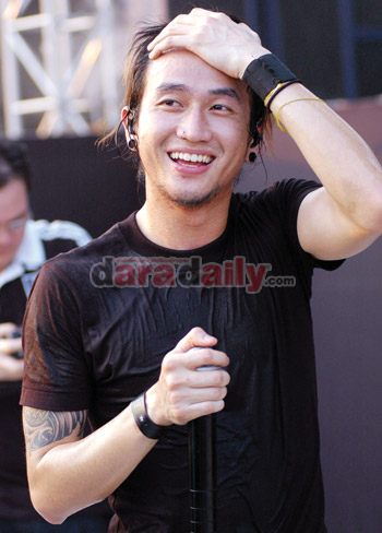 "ตูน" ทิ้ง "ขิง" รักใหม่หวานชื่น