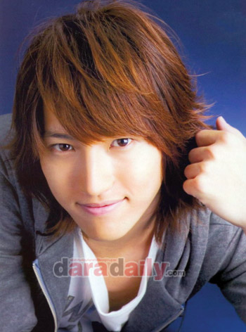 ฟ้องด้วยภาพ "Taguchi" กิ๊ก "Komine"