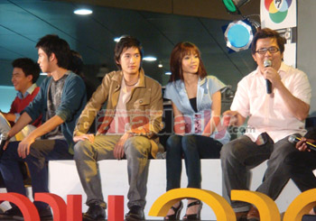 "มาริโอ้-พิช" นำทัพ "ฝันหวานอายจูบ"