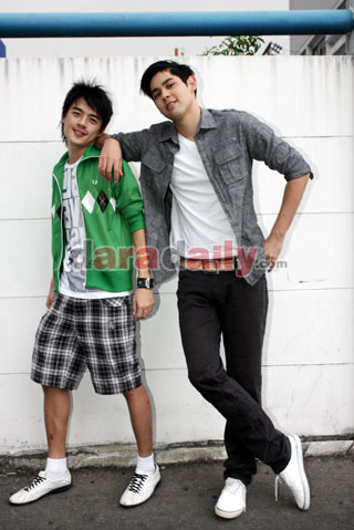 “ป๊อบ-คูณ” วัยโจ๋ตอบรับหนังรัก “ม.3 ปี4” 
