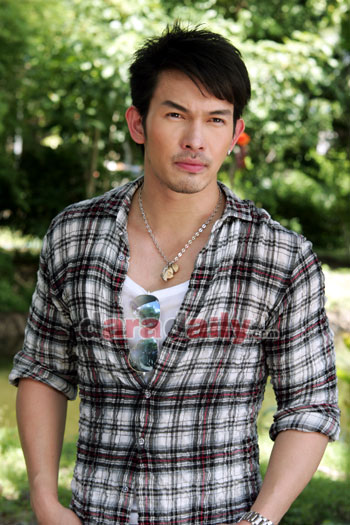 “อั้ม” รับห่าง “พิงกี้ ลั่นต่างคนต่างเป็นอิสระ