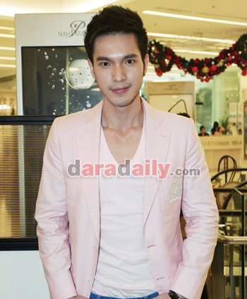 แค่ขวัญใจ..ไม่ใช่เกย์