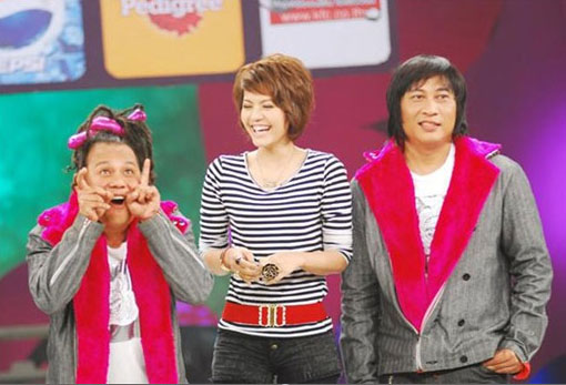 “เอ๋-มณีรัตน์” อยากเซ็กซี่ ถ่ายแฟชั่นชุดว่ายน้ำประชัน “สาวประเภทสอง” 