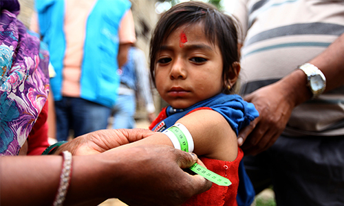 หนึ่งเดือนหลังแผ่นดินไหวในเนปาล: ยูนิเซฟชี้เด็กๆ เสี่ยงขาดสารอาหารเพิ่มขึ้น