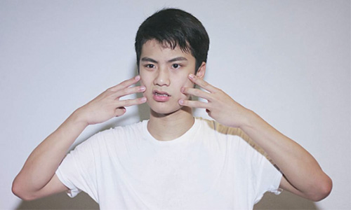 "โอม" แจ้งเกิดใน Make it right ยกฉากชายรักชายฉายรักบนเตียงโหดสุด