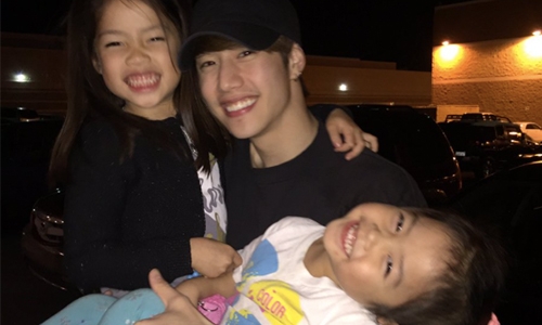 ส่องความน่ารักของ “Mark” วง GOT7 กับหลานบอกเลยว่าเห็นแล้วใจละลายแน่!