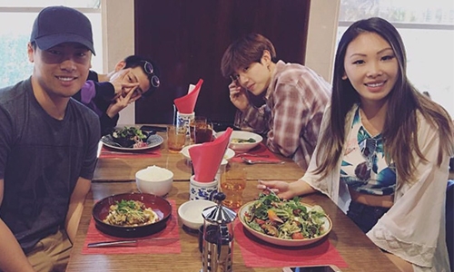 โมเมนต์ชวนจิ้น “Mark” พา “Bambam” เจอเพื่อนเก่าที่ซิดนีย์