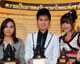 กุ้ง สุธิราช - ปาน ธนพร -กระแต รับรางวัล เพชรในเพลง เนื่องในวันภาษาไทยแห่งชาติ
