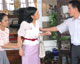 พงษ์โกรธมากที่อารีย์ โกหกและไม่ยอมรับอาทิตย์ เป็นลูก