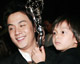 "ฟลุค" หน้าระรื่น! เก่าใหม่"โบ-แพง" ให้กำลังใจติดเวที 
