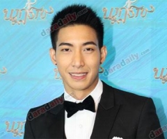 "โตโน่" ปลื้มผันตัวเป็นศิลปินกลุ่ม กระแสตอบรับดี "โตโน่" ปลื้มผันตัวเป็นศิลปินกลุ่ม กระแสตอบรับดี