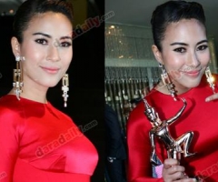 "จุ๋ย" รับ เข้าไปคุยกับ "ตุ๊กตา" กันตนา แต่ยังไม่มีบทที่เหมาะ "จุ๋ย" รับ เข้าไปคุยกับ "ตุ๊กตา" กันตนา แต่ยังไม่มีบทที่เหมาะ