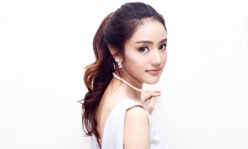 เปิดประวัติ “เจด้า ศรัณย่า" หรือ “เหมยฮัว" ใน “นักบุญทรงกลด"