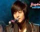 "คิมบอม" โชว์หวาน โปรยเสน่ห์ใส่ นักข่าวสาวรุ่นใหญ่ ด้วยบทเพลงแทนความรู้สึก