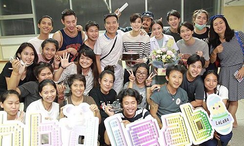 เซอร์ไพรส์ที่สุดใน 29 ปี! "หมอเจี๊ยบ" ซึ้งกองละคร-เพื่อนหลอกจัดเต็มในวันเกิด