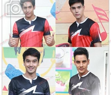 "อ๊อฟ-ธัญญ์-บูม" ร่วมแสดงแบบชุดกีฬาพร้อมทั้งนักเตะและโค้ชฟุตซอลทีมชาติ