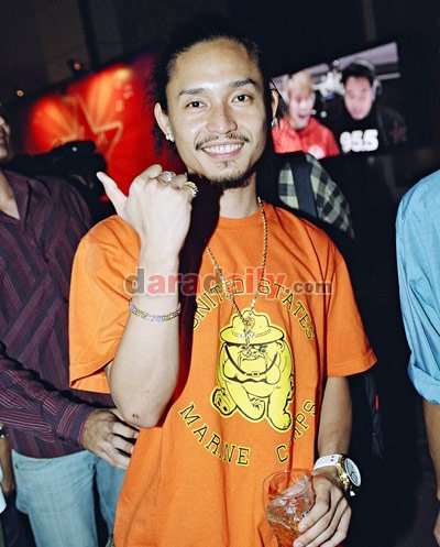 "ขันเงิน"รับสนิท"ริต้า" อึดอัดคนเพ่งประเด็นรัก