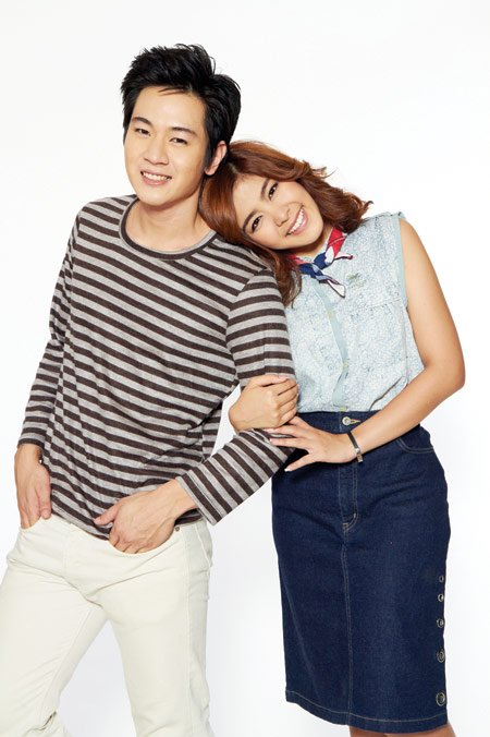 "โทนี่"ยิ้มระรื่น จับคู่ป่วนเข้าขา"หนูนา"