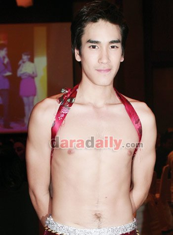 "ณเดชน์"ขาวจั๊วะน่าเจี๊ยะ