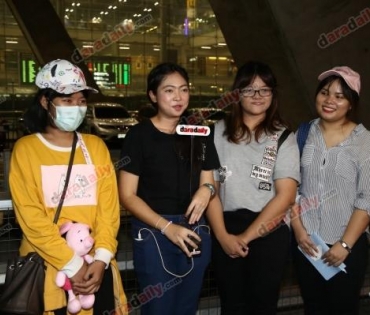 ศิลปินกลุ่มสุดฮอต BLANC7 เดินทางถึงประเทศไทย