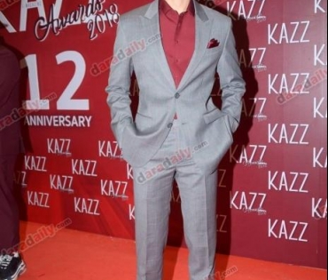 รวมภาพคนบันเทิงร่วมงาน KAZZ Awards