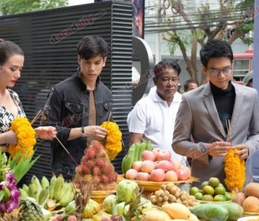 “เจษ” เขิน หวานใจเรียนต่ออังกฤษ