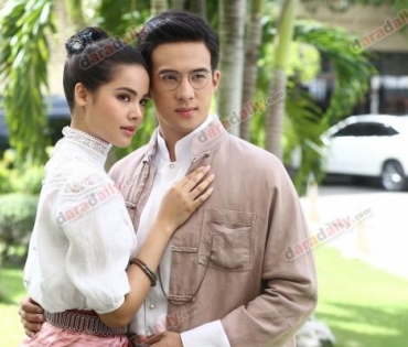 "เจมส์ มาร์ - ญาญ่า" นำทีมบวงสรวงกลิ่นกาสะลอง ณ ช่องสามหนองแขม