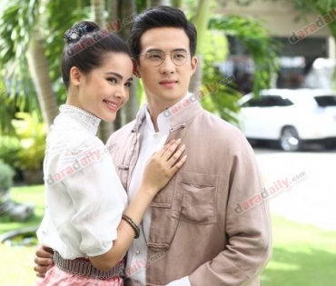 "เจมส์ มาร์ - ญาญ่า" นำทีมบวงสรวงกลิ่นกาสะลอง ณ ช่องสามหนองแขม