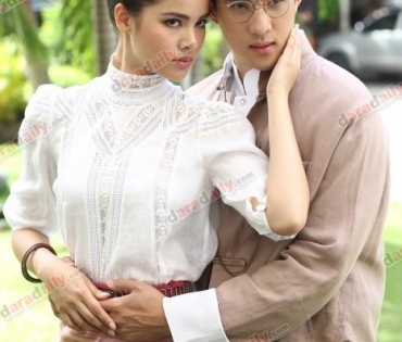 "เจมส์ มาร์ - ญาญ่า" นำทีมบวงสรวงกลิ่นกาสะลอง ณ ช่องสามหนองแขม