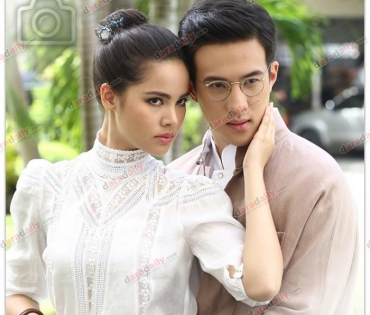 "เจมส์ มาร์ - ญาญ่า" นำทีมบวงสรวงกลิ่นกาสะลอง ณ ช่องสามหนองแขม