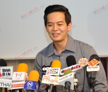 "ตุ๊ ธนานันต์" แถลงขอโทษคบ "จ๋า" จริง! แต่ยังไม่ได้หย่าภรรยาเก่า