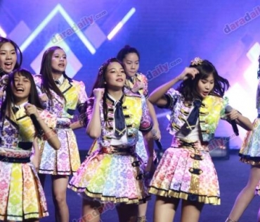 "BNK48" จัดคอนเสิร์ตช่วยชาว สปป.ลาว เตรียมลงพื้นที่มอบเงินบริจาค