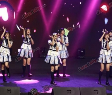 "BNK48" จัดคอนเสิร์ตช่วยชาว สปป.ลาว เตรียมลงพื้นที่มอบเงินบริจาค