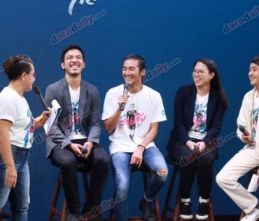 ก้อย-ตูน ออกงานคู่ เปิดตัวภาพยนตร์เรื่องใหม่