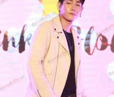 “คริส” ขอจบดราม่าเพื่อนเจ้าสาว ย้ำชัดไร้ปัญหา “เจนี่” พร้อมยินดีอีกฝ่าย