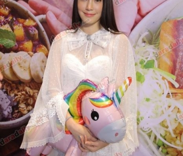 “เมย์ พิชญ์นาฏ" แฮปปี้เปิดตัวคบ "เอ็ดดี้ วริศ" ไม่ปฏิเสธใช้สถานะแฟน