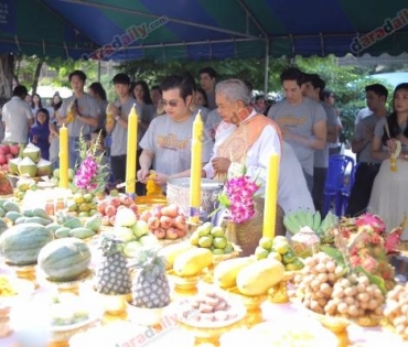 “นุ่น รมิดา” เผยทำหน้าที่สุดท้ายให้แม่ มี “หลุยส์ สก๊อตต์” คอยเคียงข้างไม่ห่าง