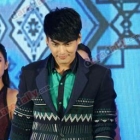 "ฮั่น เดอะสตาร์" ใส่ชุดผ้าไหมเดินแบบ