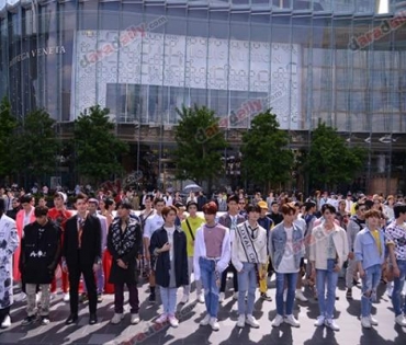 บรรยากาศงาน The Longest Runway@Icon Siam