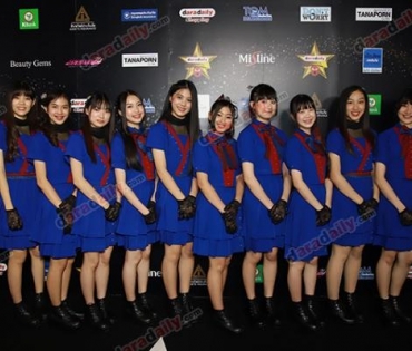 เหล่าดาราตบเท้าเดิน Black carpet งานประกาศรางวัล daradaily Awards ครั้งที่ 8