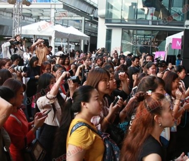 บรรยากาศงาน The Longest Runway@Icon Siam