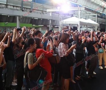 บรรยากาศงาน The Longest Runway@Icon Siam