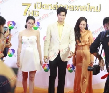 กองทัพนักแสดง 7 สี ในงานเปิดกล่องละครใหม่