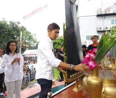 พลพรรคดาราตบเท้า เข้าร่วมงานครบรอบ 15 ปี ดาราเดลี่