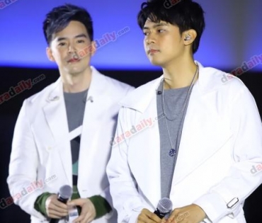 งานแถลงข่าวคอนเสิร์ต D2B 