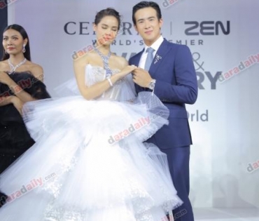 "ญาญ่า" ร่วมงาน Jewely