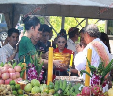 บวงสรวงละคร "ร้อยป่า"