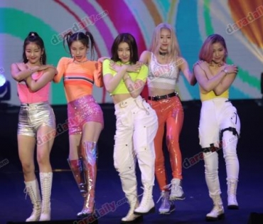 Shopee fansign x ITZY
