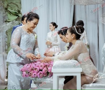 งานมงคลสมรส "ใบเตย-ดีเจแมน"